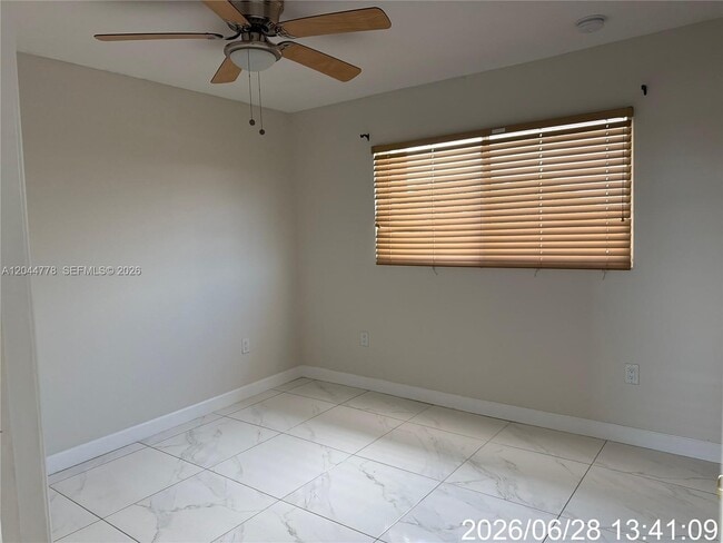 Photo - 101 E 51st Pl
