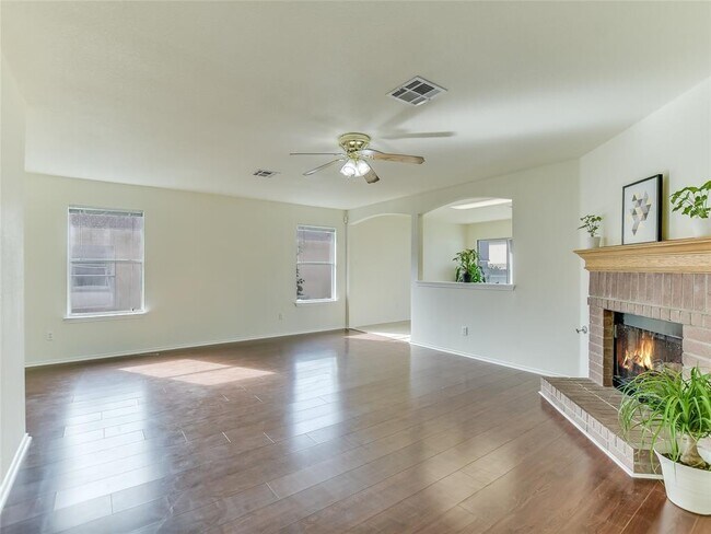 Photo - 17132 Dashwood Creek Dr