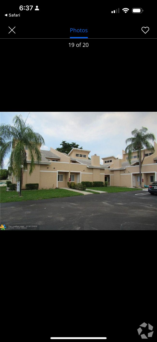 Building Photo - 3935 Coral Springs Dr Rental