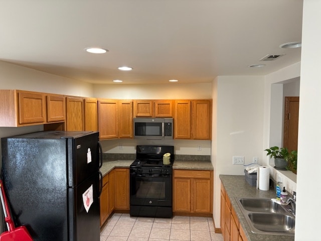 Photo - 344 N Main St