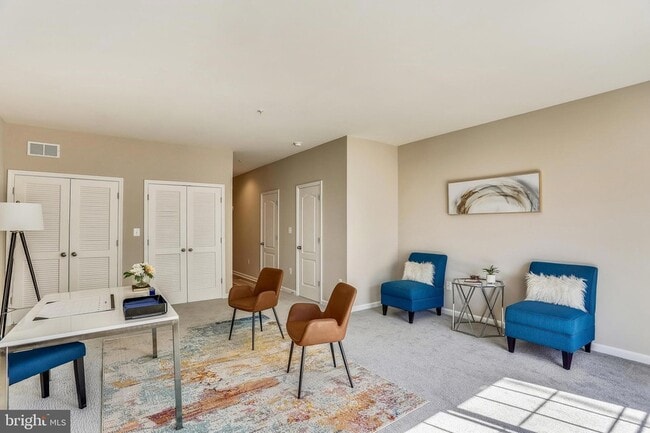 Photo - 915 Dorchester Cove Rd