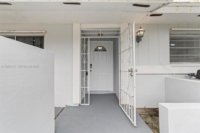 Photo - 10387 SW 209th Ln