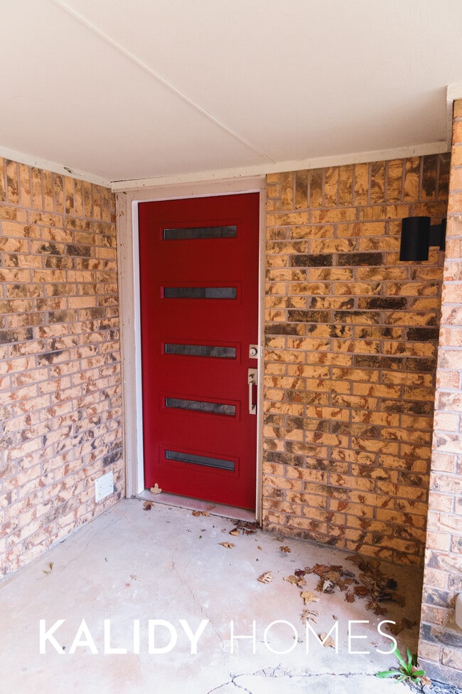 Photo - 3804 Summer Cloud Dr