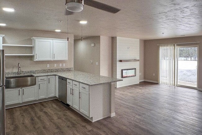 Photo - TIMBER CAMP LUXURY APARTMENT HOMES