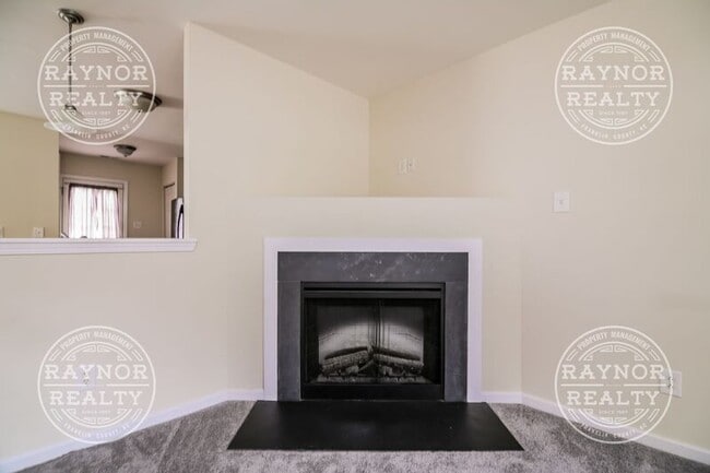 Photo - 5131 Thornton Knoll Way
