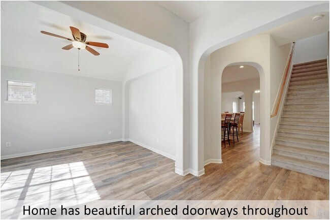 Photo - 2605 Salorn Way