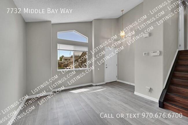 7732 Middle Bay Way