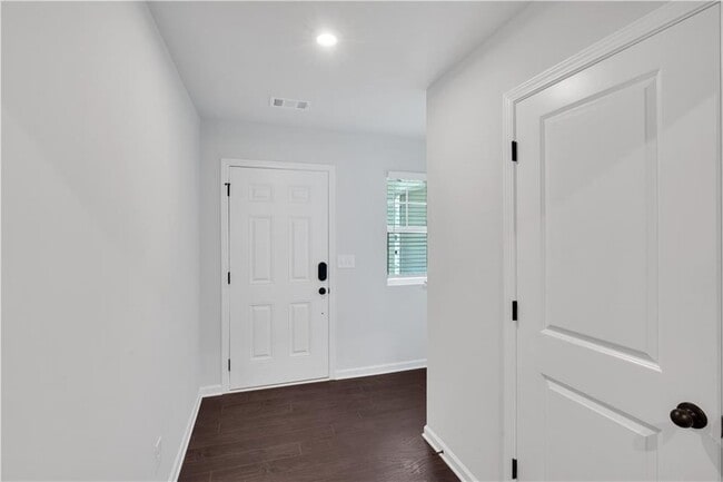 Photo - 313 Rolling Grn Dr NW