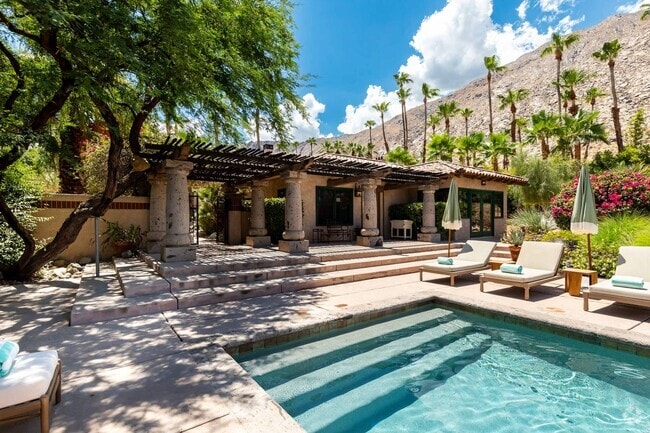 Building Photo - Luxury Oasis in Palm Springs Retreat Rental
