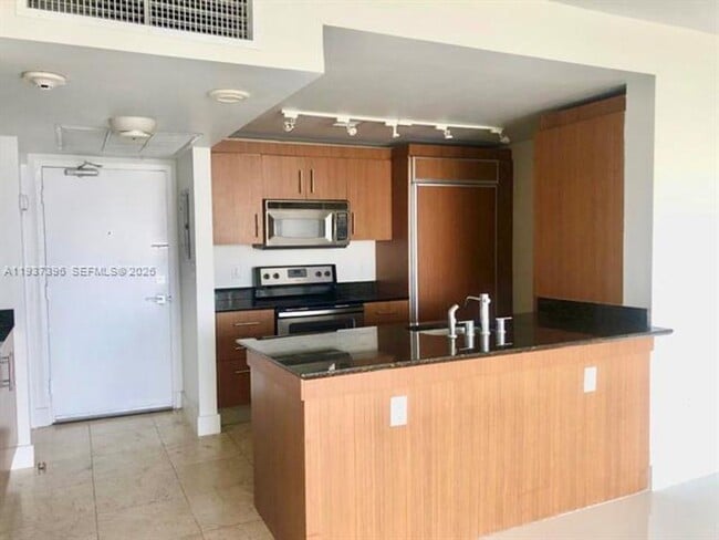 Photo - 10275 Collins Ave Unit 10275 Collins Ave appt 727