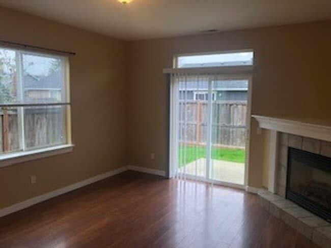 Photo - Three Bedroom Home in Albany