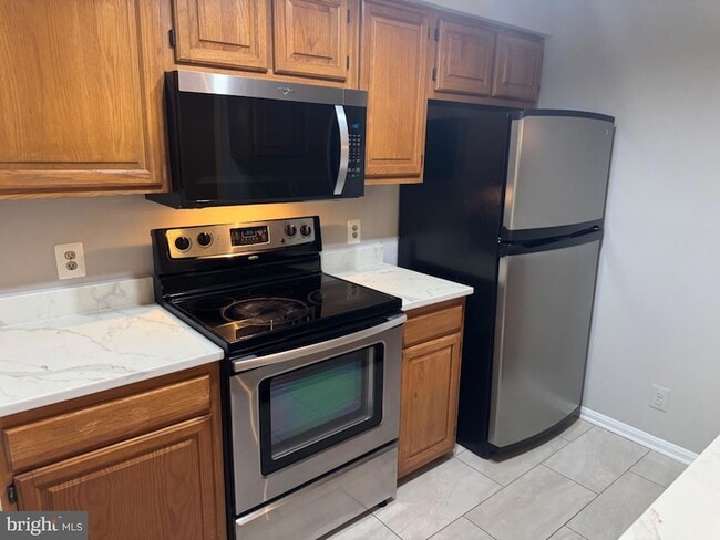 Photo - 240 S Reynolds St Unit 304