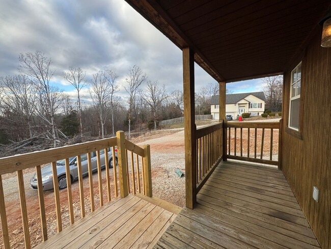 Photo - Cozy Tiny Home In Waynesville, MO utilities and WIFI included!