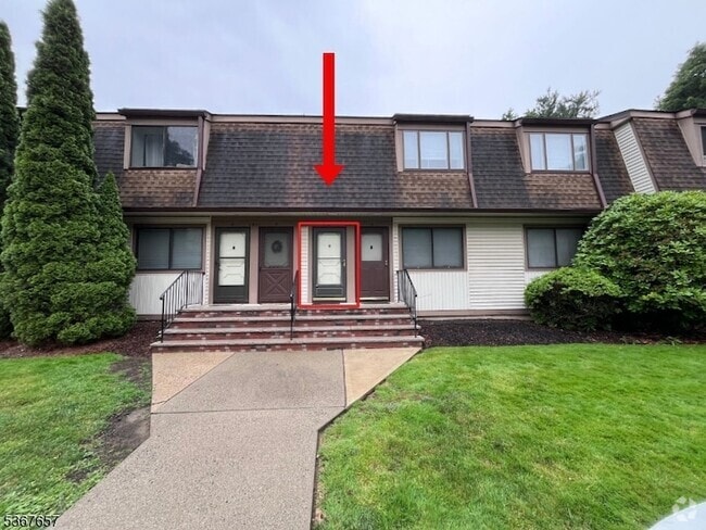 Building Photo - 1919B Stonegate Ln Rental