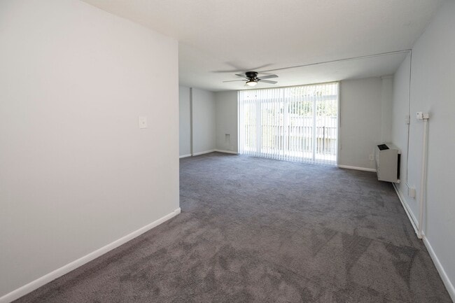 Photo - Creswood Apartments- Come home to Convenience!