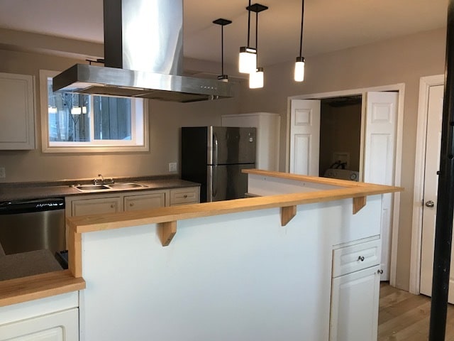 Photo - 5814-5851 51 Ave