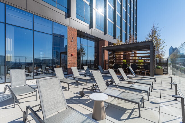 Sundeck