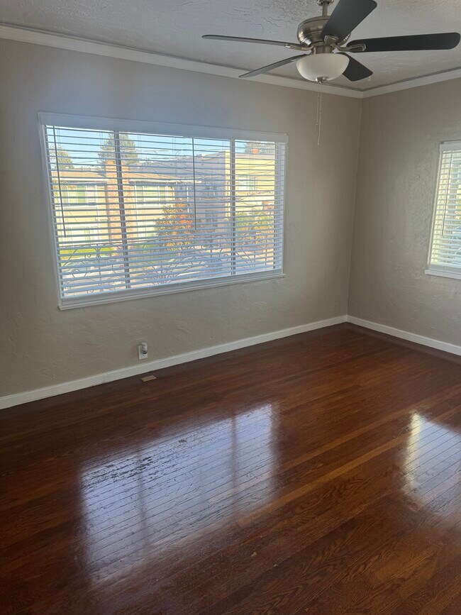 Photo - 245 Myrtle Rd Unit 1