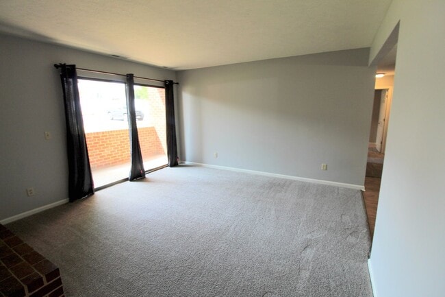 Photo - 1018-1 Blue Ridge Dr