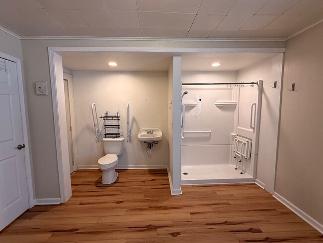 Photo - 1 bedroom ADA unit