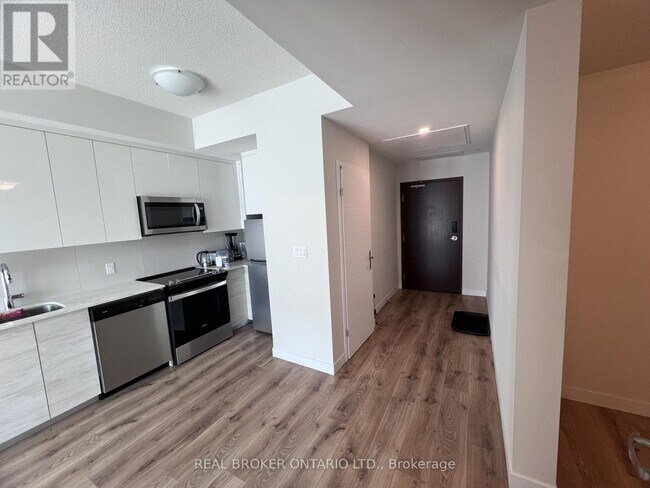 Photo - 60 Frederick St Unit 611