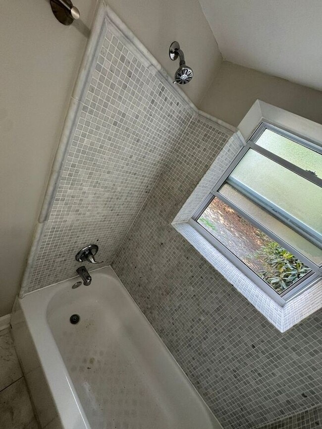 Photo - 45 Sheridan Dr NE Unidad 13