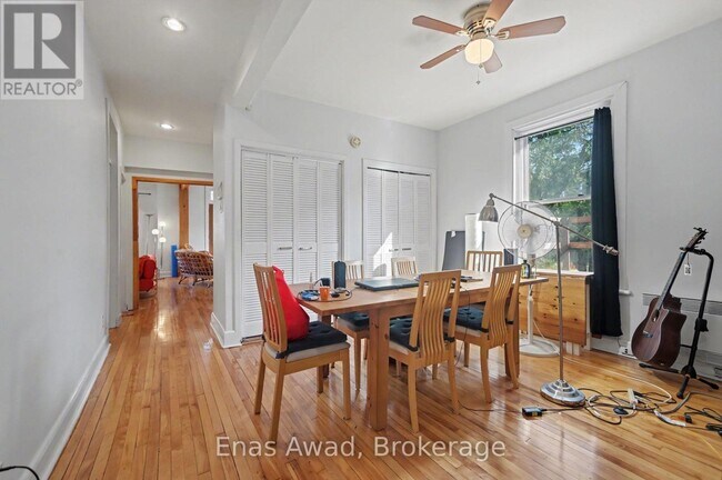 Photo - 12 Somerset St W Unit 2