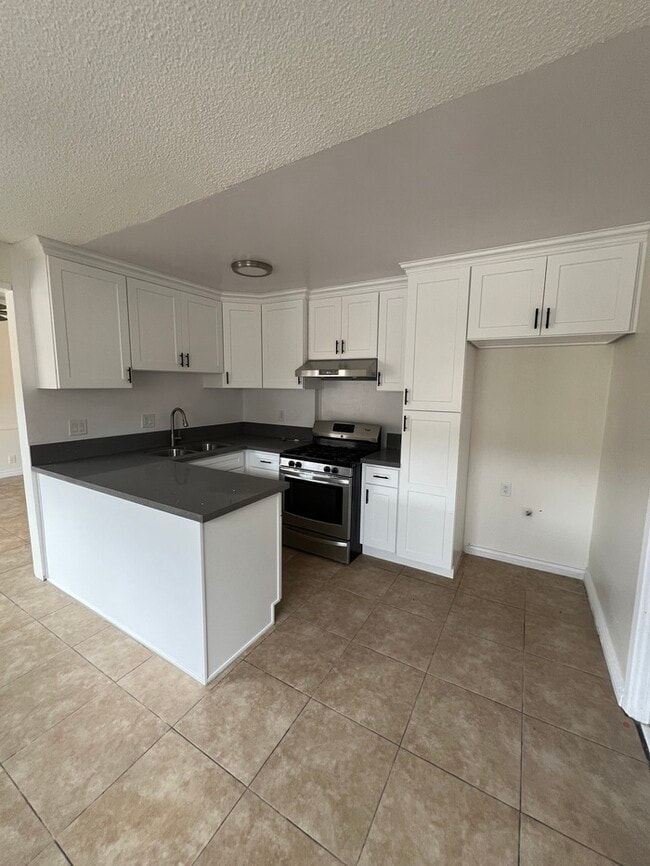 Photo - Remodeled 2 Bedroom in Long Beach City