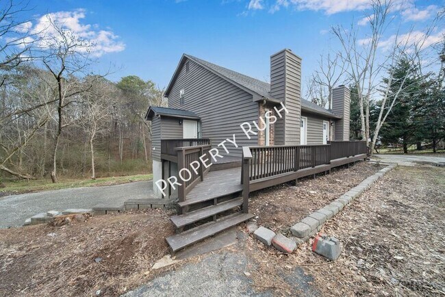 Photo - 6008 Champion Rd Unit B