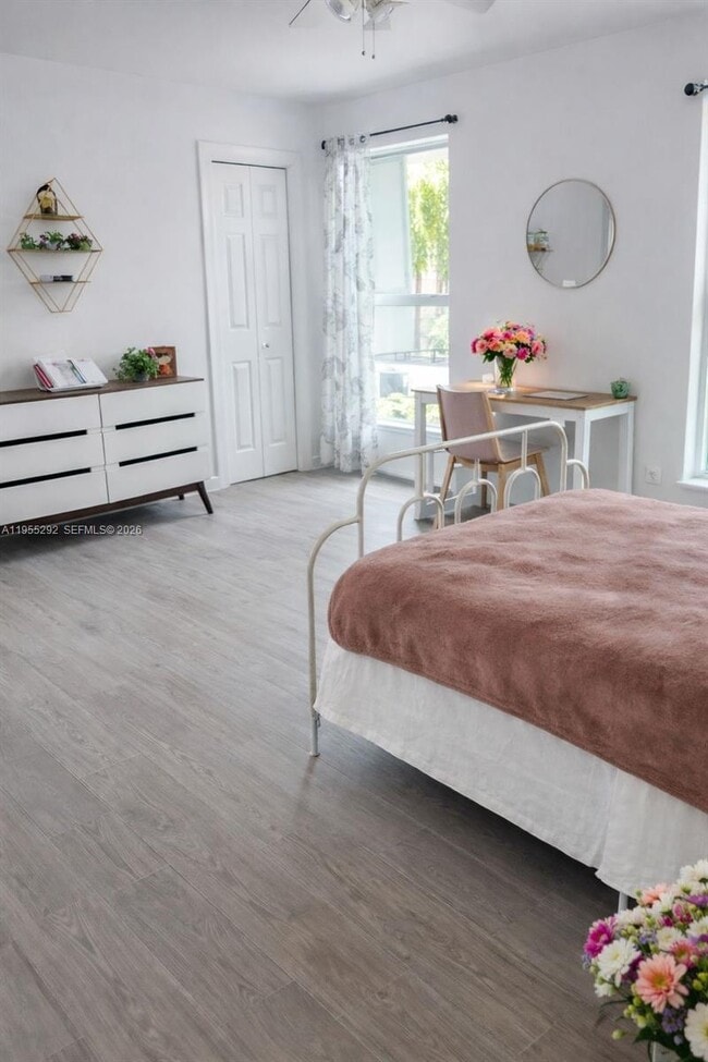 Photo - 13506 NE 24th Pl