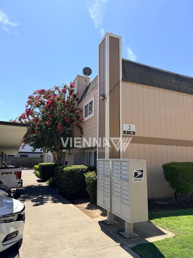Photo - 7032 Fair Oaks Blvd