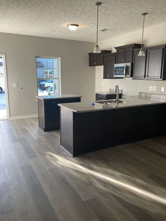 Photo - 410 Rick McCormick Dr