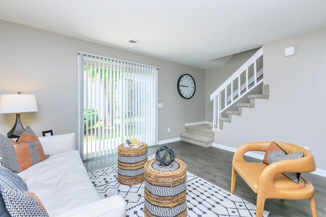 Photo - Laurel Ridge Apartments