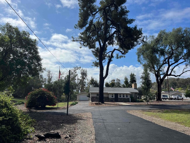 Photo - 11457 Manzanita Rd