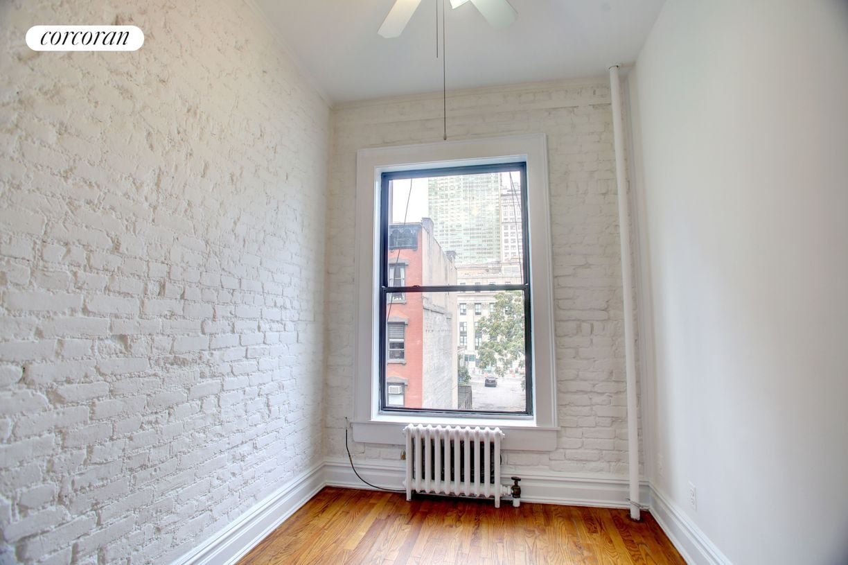 Photo - 304 W 30th St Apartamento