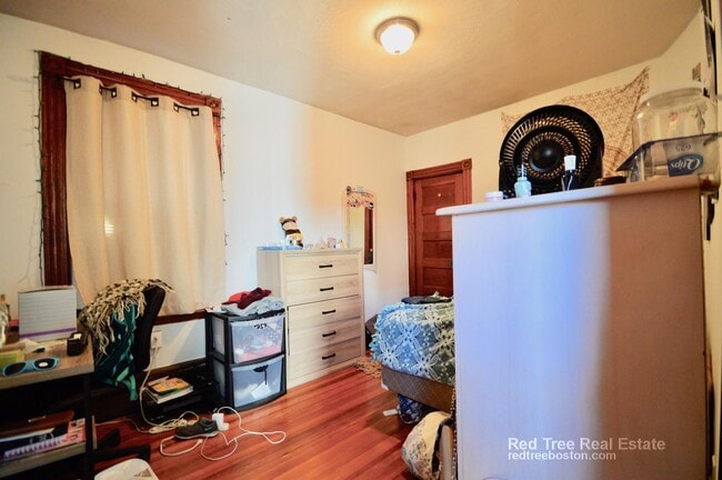 Photo - 141 Cottage St Unit 1