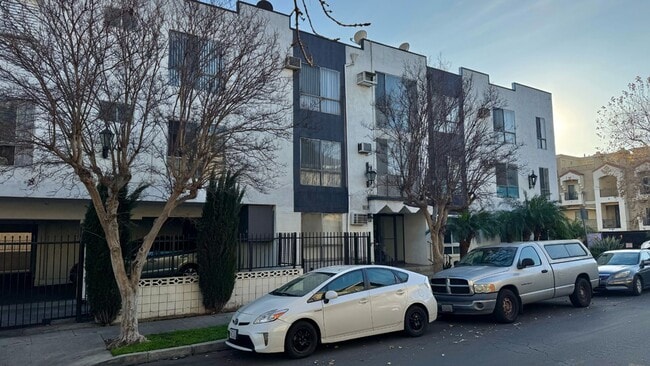 Photo - Camellia Apartments