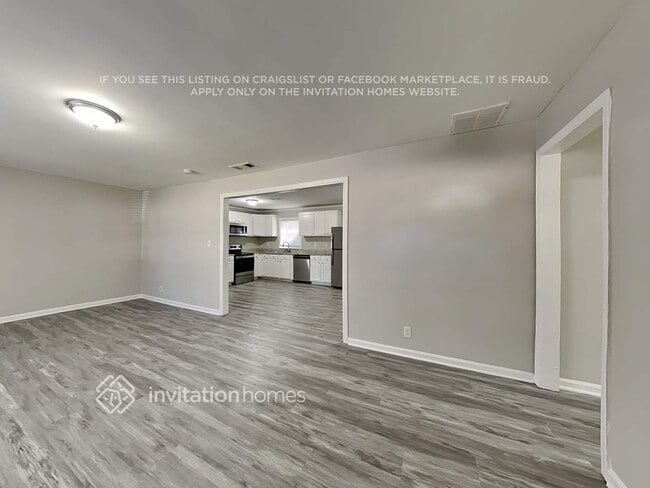 Photo - 2932 Heather Dr