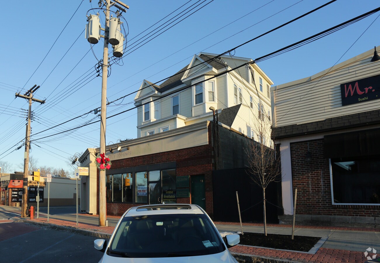 Photo - 1625 Union Street