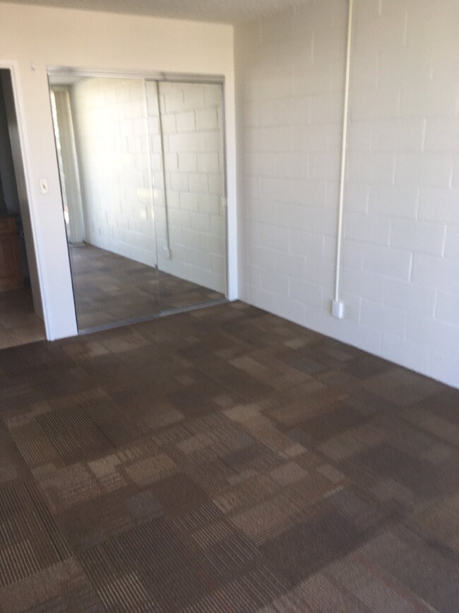 Photo - Clean/Renovated 1Bdrm in town. Unit 701