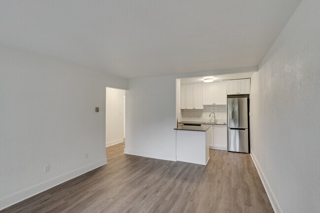 Photo - Green Acre Apartments