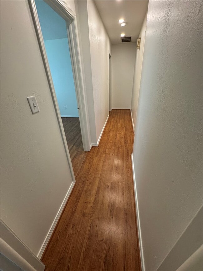 Photo - 1841 Seminole Ct