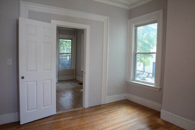 Photo - 101 Whitwell St Unit 1