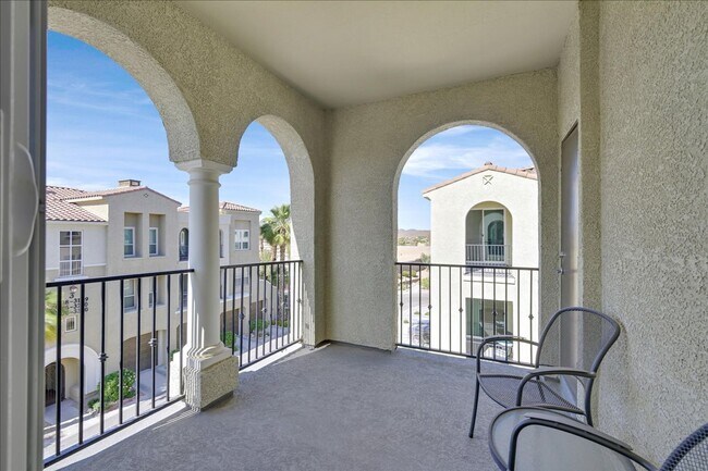 2555 Hampton Rd Unit 4306