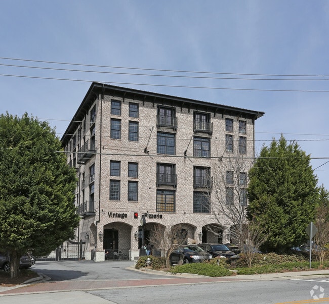 Photo - 5434 Peachtree Rd