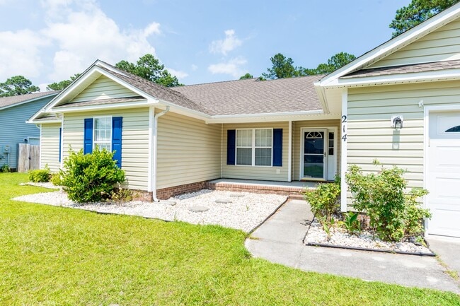 Photo - 214 Lee Rogers Rd