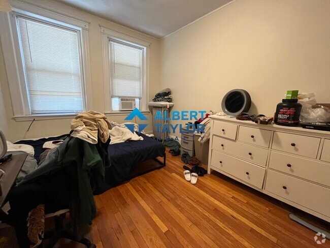 Building Photo - 41 Orkney Rd Unit 2 Rental
