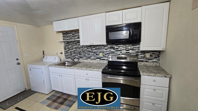 Photo - 18 Inglewood Ter Unit 18