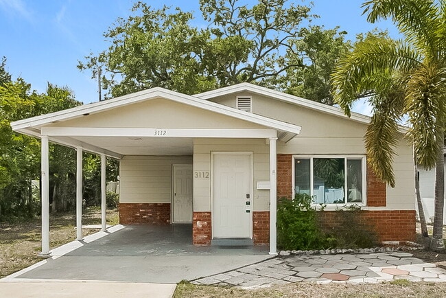 Building Photo - 3112 18th St N