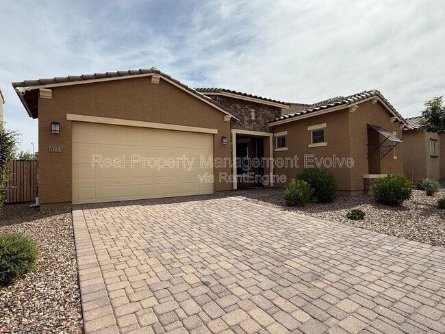 Photo - 8723 W Vista Ave